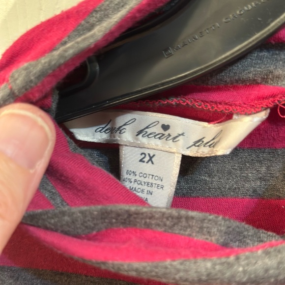 Derek Heart Plus - Hot Pink/Gray Striped Top - 2X - Picture 4 of 4